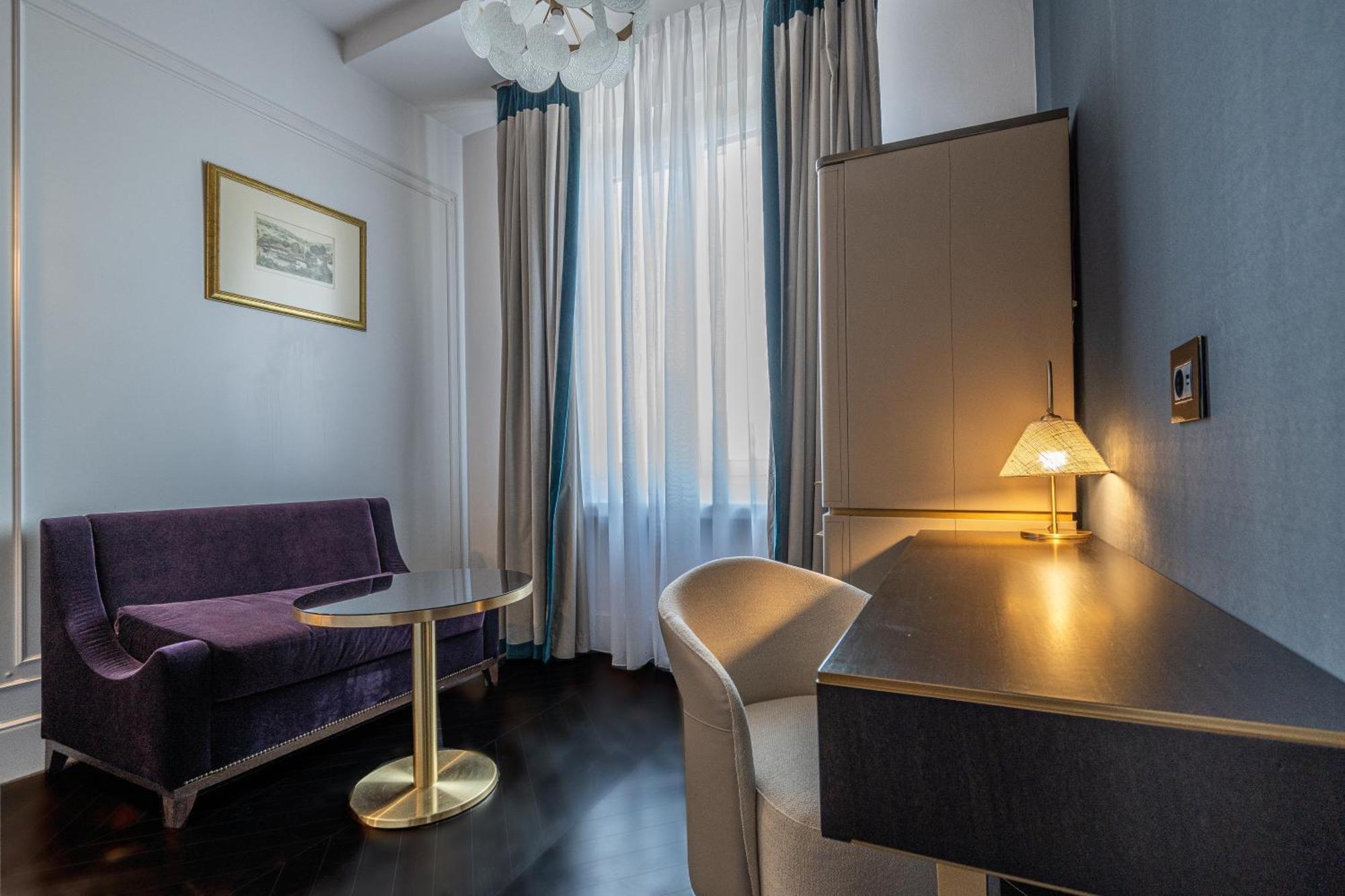 Sofia Balkan Palace מראה חיצוני תמונה A room at the hotel